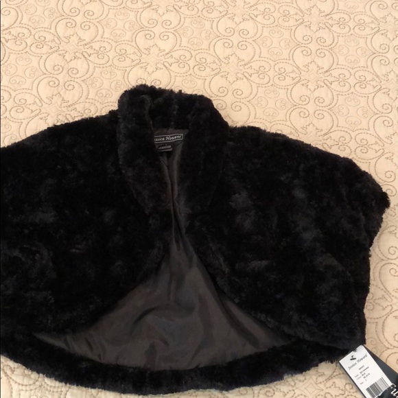 NEW Tadashi Shoji strapless gown w/ faux fur shrug - Picture 6 of 8